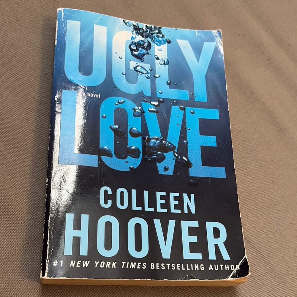 Colleen Hoover 'Ugly Love' Book